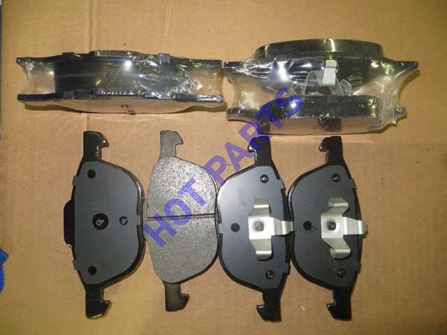 КОЛОДКИ ТОРМОЗНЫЕ FORD FOCUS II 04-/III 10-/MAZDA 3 03-/VOLVO S40 04- ПЕРЕДНИЕ