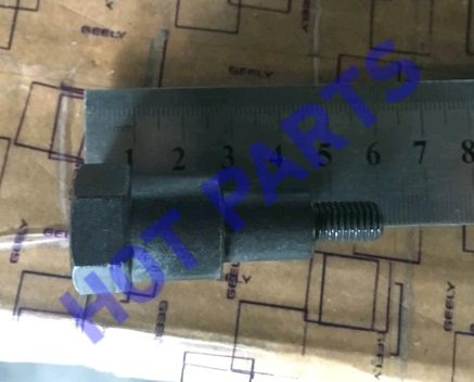 картинка БОЛТ НАПРАВЛЯЮЩЕЙ ЦЕПИ (4G18TD) GC9, NL-3  1042003200