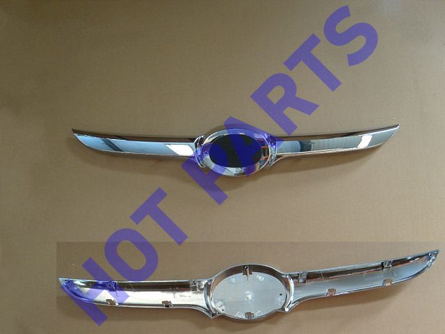 TRIM STRIP-FR BUMPER UPR GRILLE
