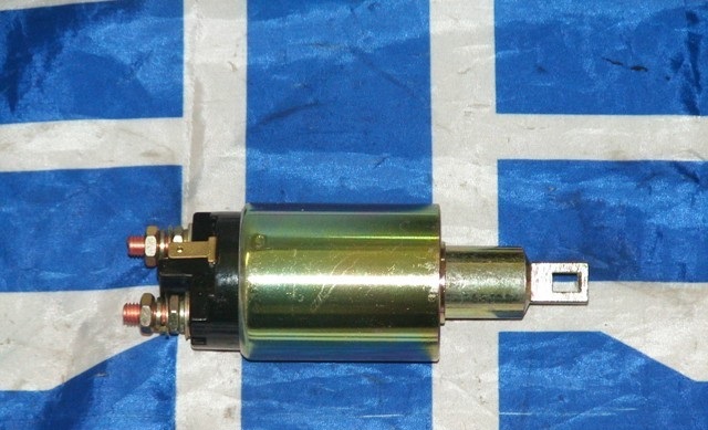 картинка РЕЛЕ ВТЯГИВАЮЩЕЕ FAW 1031,1041,1051 - 12V  БЕЗ ПРУЖИНЫ  3731112-Q4