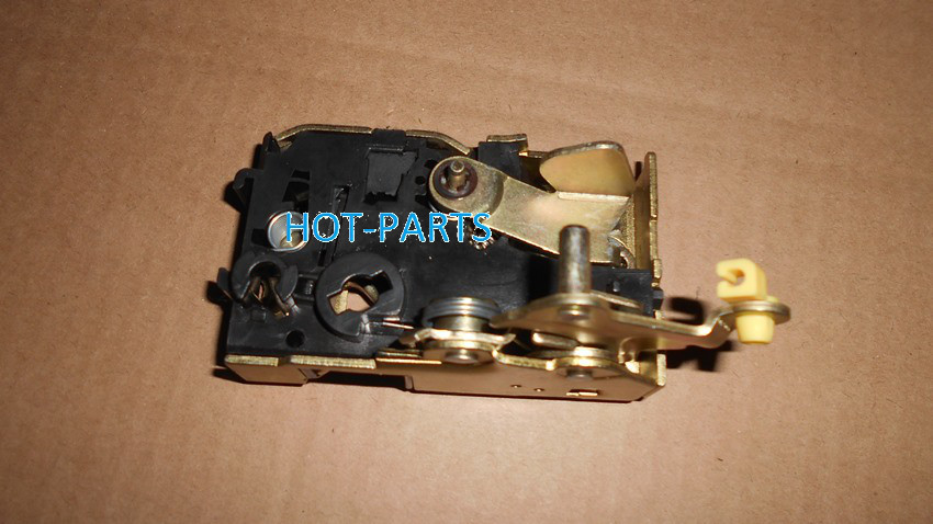 картинка ЗАМОК ЗАДНЕЙ ПРАВОЙ ДВЕРИ LF BREEZ -- не разобрано 2 L6205220